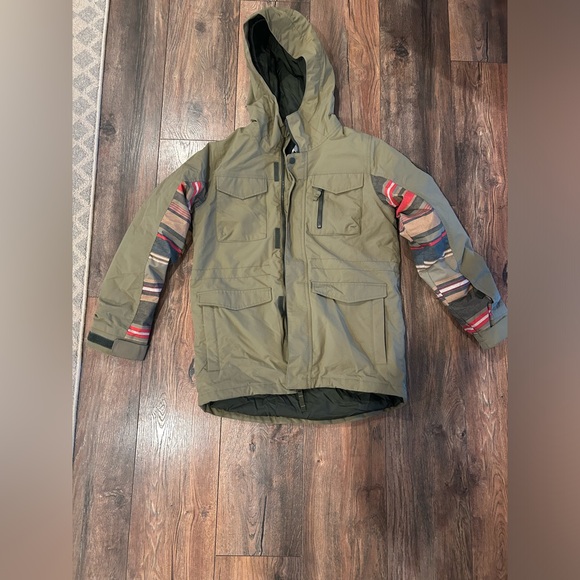 Burton Boys Large Snowboarding jacket - Picture 2 of 7